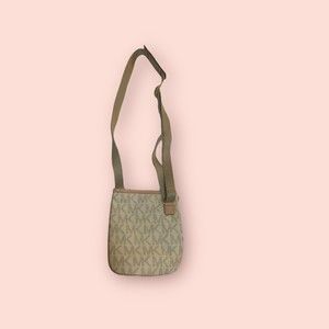 Michael Kors Jet Set Crossbody‎ Bag